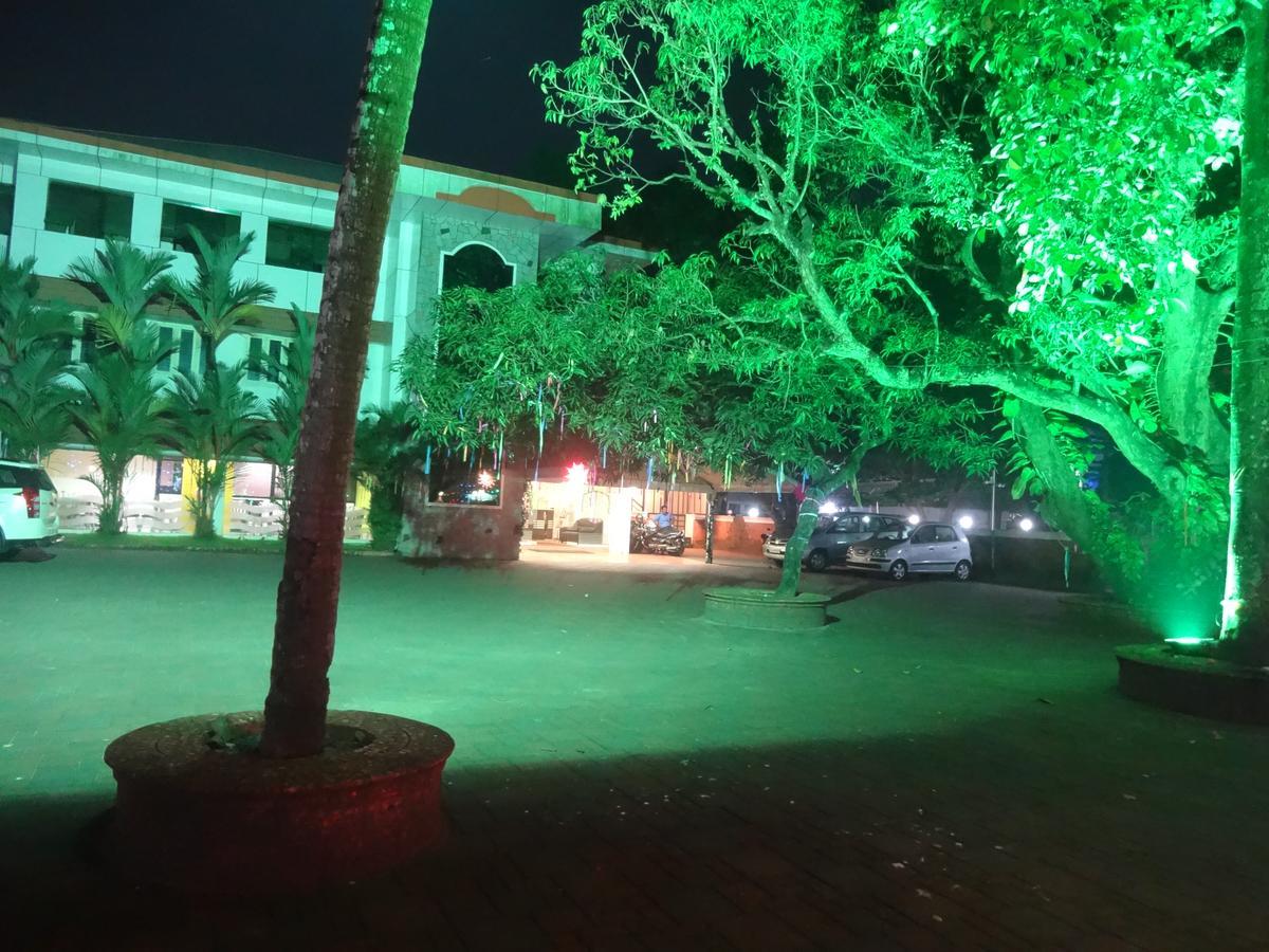 Hotel Mithila Eramalloor Εξωτερικό φωτογραφία